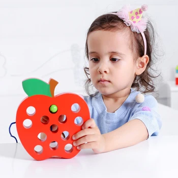 Dėlionė Medinė Žaislų Threading Žaidimas Vabzdžių Dėvėti Virvę Įdomu Širdys Valgyti Vaisių, Obuolių Kopijuoti Montessori Ankstyvojo Lavinimo Žaislai