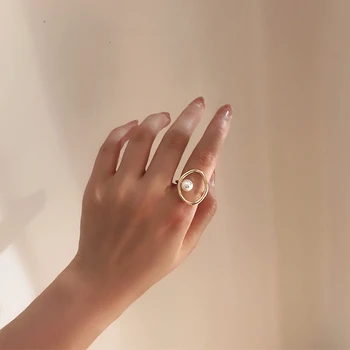 Korėjos Nišą Dizaino Metaliniai Žiedai Mados Temperamentas Ratas Imituojant Pearl Paprasta Kolonėlė Žiedas bague femme anillos mujer 8773