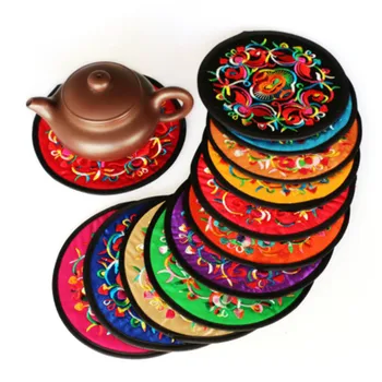 1 VNT Kinų Stiliaus Stalo Kilimėlis neaustinis Audinys Etninės siuvinėjimo audinys meno padėkliukai arbatos puodelio mat Indai, Namo Aksesuaras