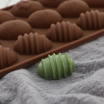 15 Skylių Silikono Šokolado Pelėsių 3D Minkštas Bedantis Skardas Kepimo Įrankiai Naujas Velykų Kiaušiniai Muilo Formos Saldainiai Baras Tortas Dekoravimo Liejimo formos