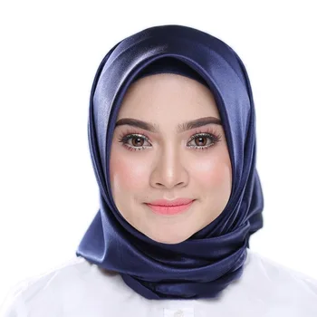 90*90 Mados musulmonų šalikas moterims Malaizijos Musulmonų skarelė vientisos spalvos musulmonų galvos skara Paprasto Hijabs Vidinis Hijabs