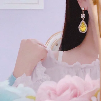 Korėjos Elegantiška Prabanga vandens lašelius Kristalų Temperamentas Tabaluoti Auskarai Moterų Mados Perlų Šalies Boucle D'oreilles
