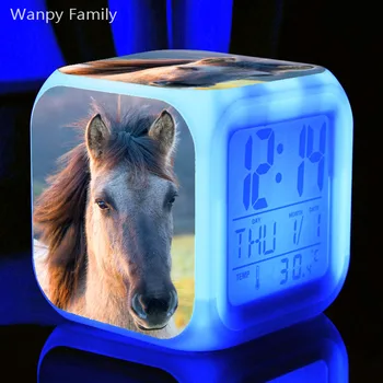 Veikia pievų Arklio Žadintuvas 7 Spalvų LED Žėrintis Skaitmeninis Laikrodis-Žadintuvas, Vaikų kambario Nakties Šviesos Elektroniniai Laikrodžiai Laikrodis
