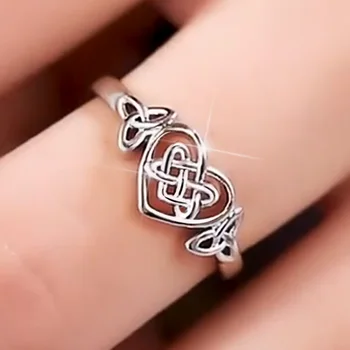 Huitan Madinga Paprasta Žalvario Širdies Pasiūlymas Vestuvinį Žiedą, Moterims Su Tvist Modelio Dizainas Pasisekė Dalyvavimas Moterų Papuošalai Žiedas