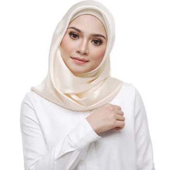 90*90 Mados musulmonų šalikas moterims Malaizijos Musulmonų skarelė vientisos spalvos musulmonų galvos skara Paprasto Hijabs Vidinis Hijabs