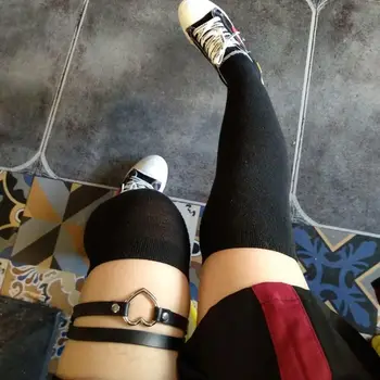 Moteriški Reguliuojamas 2 Eilučių Dirbtiniais Odos Sexy Kojos Šlaunies Panaudoti Keliaraištis Diržas Punk, Gothic Su Tuščiavidurio Širdies Metalo Žiedas Šalies Kostiumas